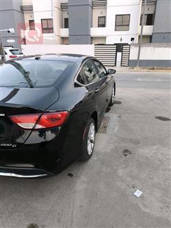 Chrysler 200